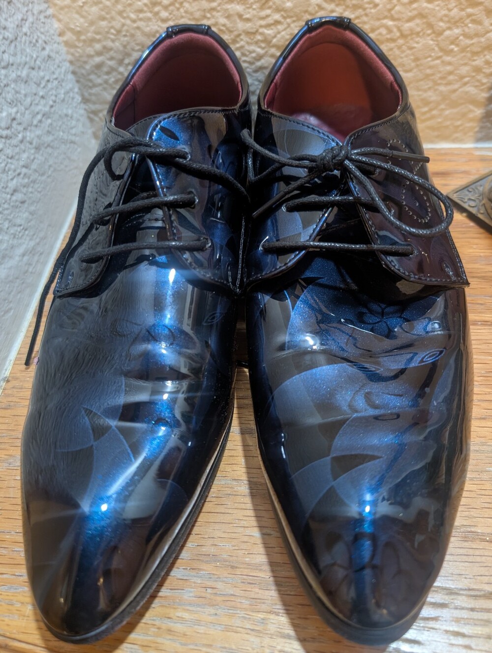 Santimon Men's Floral Patent Lace Derby Dress Shoes